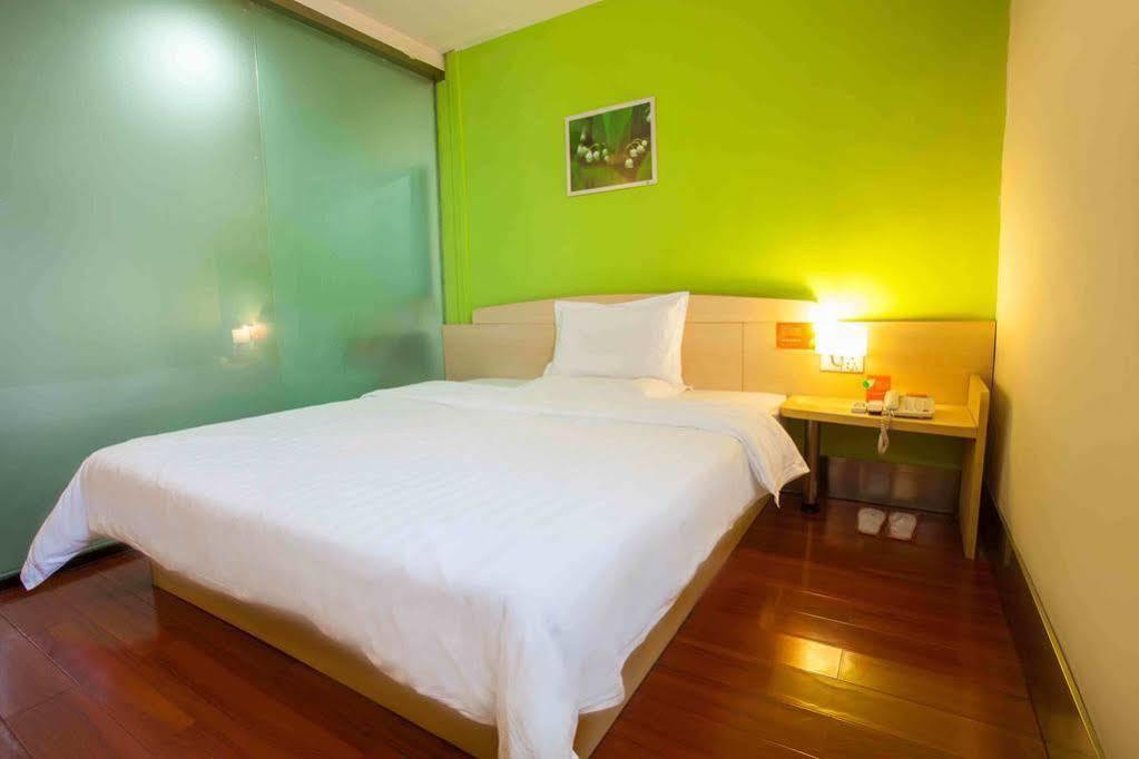 7Days Inn Chongqing Wanzhou Gaosuntang Exterior photo